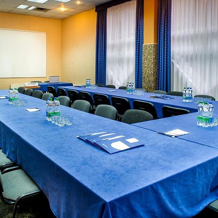 Wawrzkowizna Otel Rząsawa Dış mekan fotoğraf