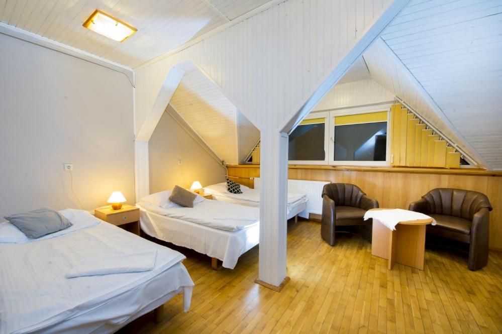 Wawrzkowizna Otel Rząsawa Dış mekan fotoğraf
