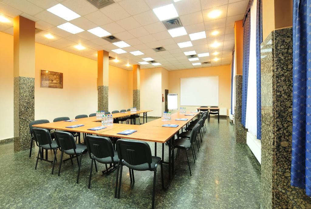 Wawrzkowizna Otel Rząsawa Dış mekan fotoğraf