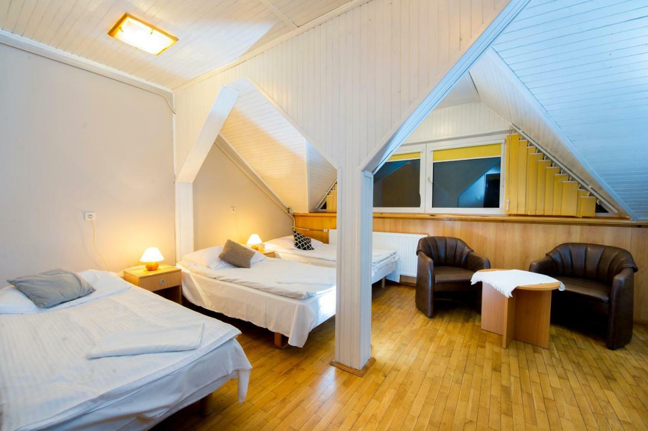 Wawrzkowizna Otel Rząsawa Dış mekan fotoğraf